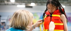 how to keep your kids safe during vacation